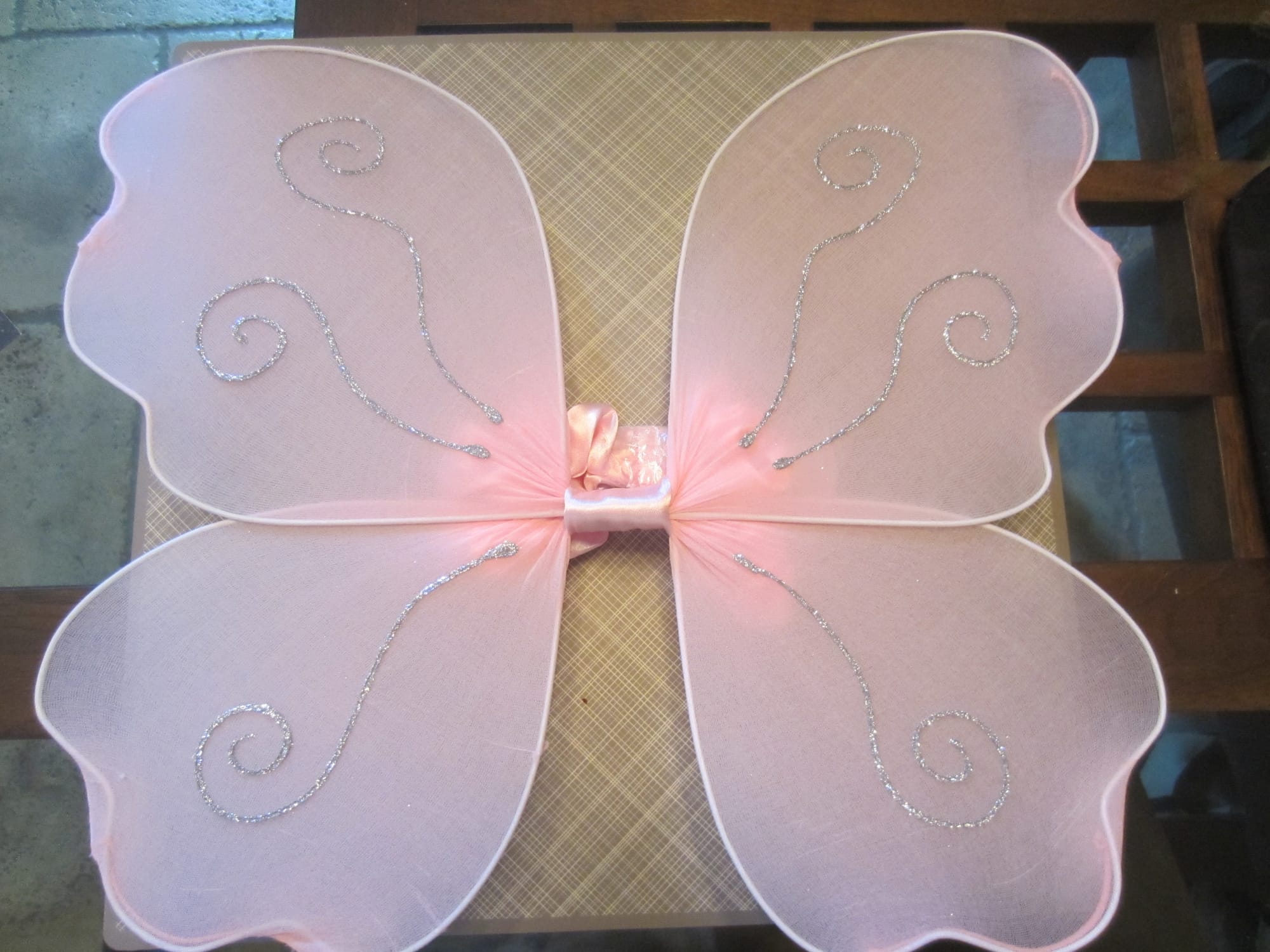 Generic wireframe wings :) (Wulf and DIY Inspired, 2011)